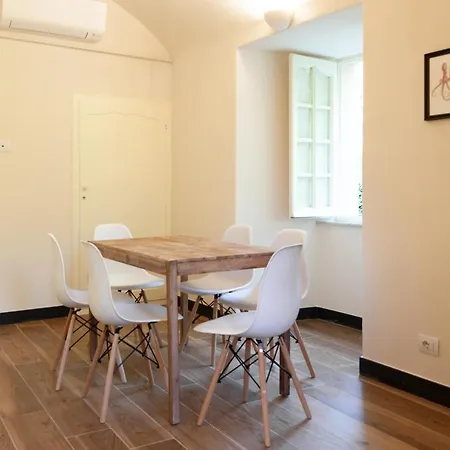 Portovecchio Hébergement de vacances Levanto