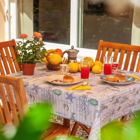 Portovecchio Hébergement de vacances Levanto