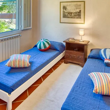 Portovecchio Holiday home *